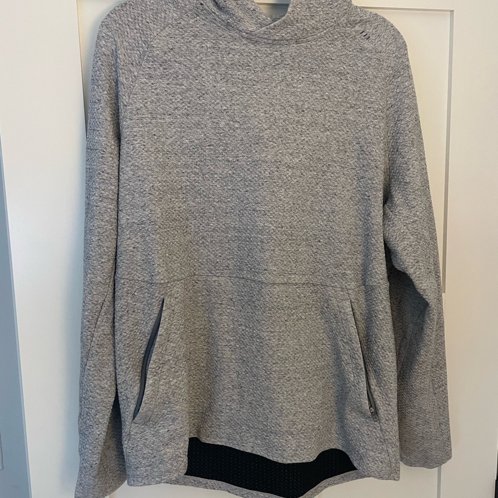 Lululemon Men’s Sweatshirt